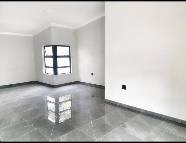 2 BEDROOM CLUSTER RENTED IN RANDPARK RIDGE